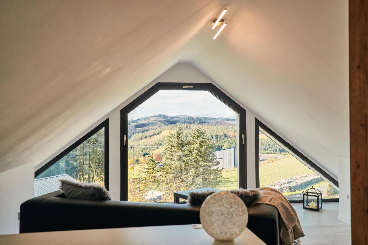 Bildstein'S "Kathmandu" Apartment Langenfeld  Bagian luar foto